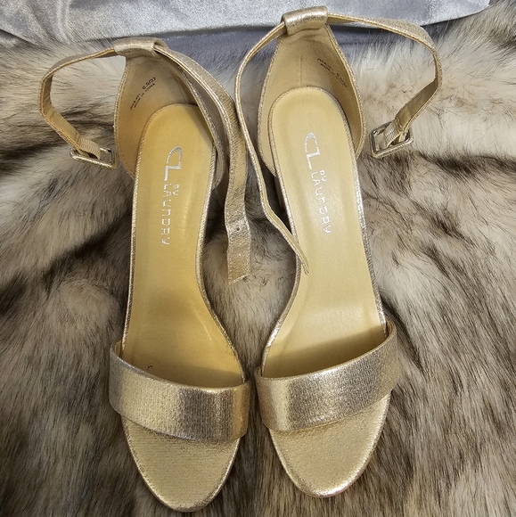 CL by Chinese Laundry Jody Gold Block Heel Sandals Shoes Women's 6.5 NIB - Picture 4 of 11